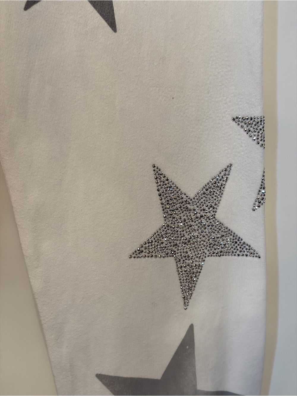 White Star Print jogging pants with Silver Rhinestone Stars! So cute! - Picture 10 of 12
